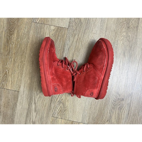 UGG Chukka Boots Girls 13 Youth Red - WORN - Picture 4 of 7